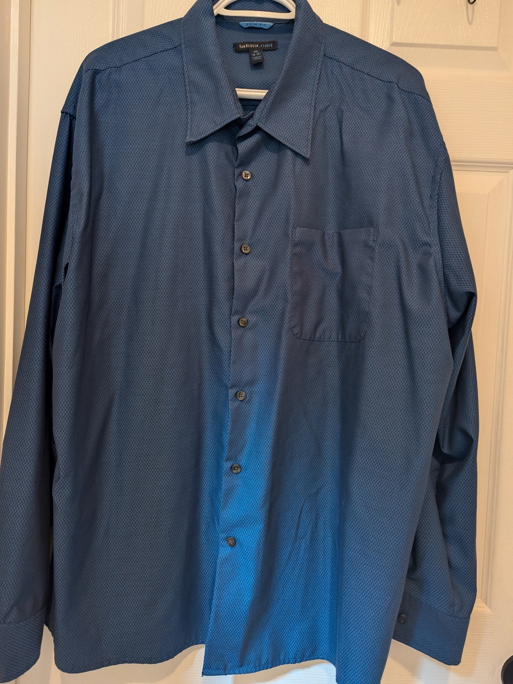 Van Heusen Men's Blue Textured Dress Shirt
